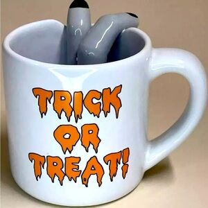 Trick or Treat RIP Zombie Finger Halloween Coffee Mug Cup